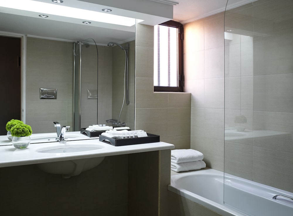 Golden Sun Hotel 20