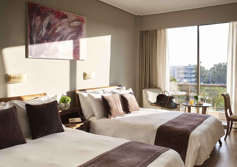 Golden Sun Hotel 6