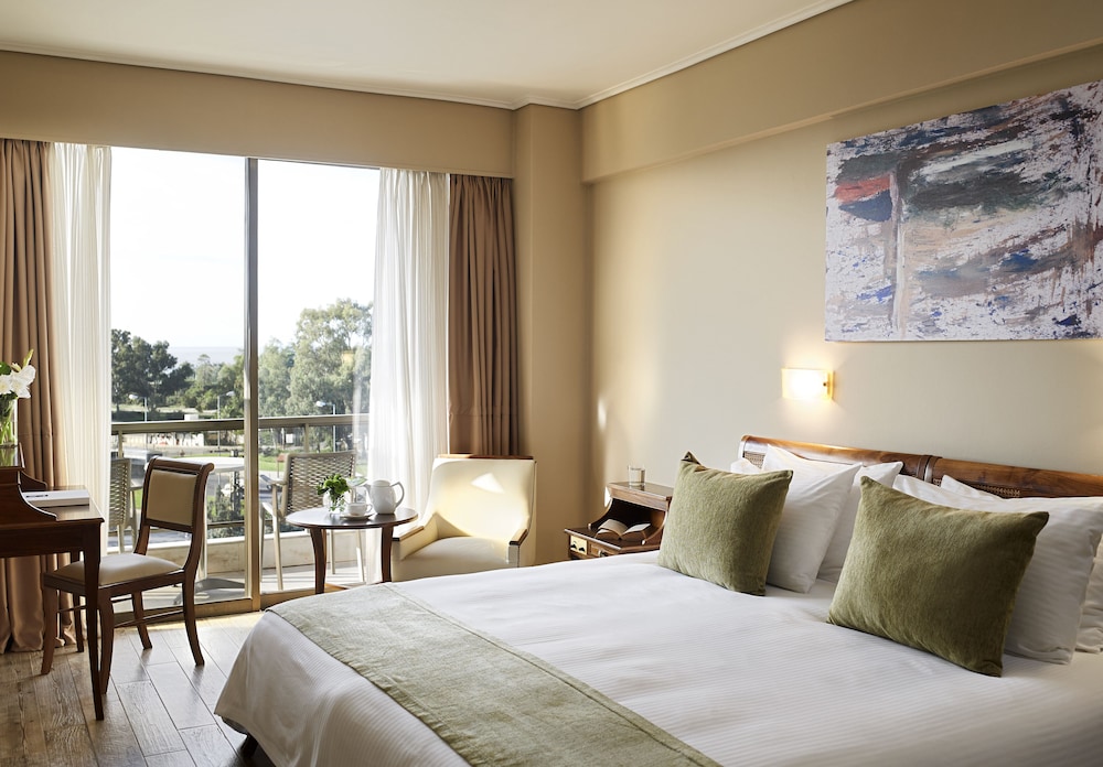 Golden Sun Hotel 15