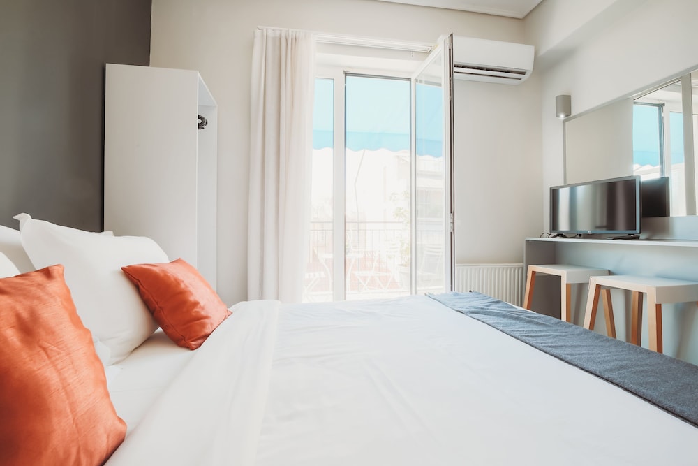 Athens Studios & Backpackers 17