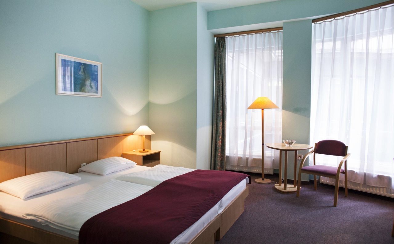 City Hotel Pilvax 11