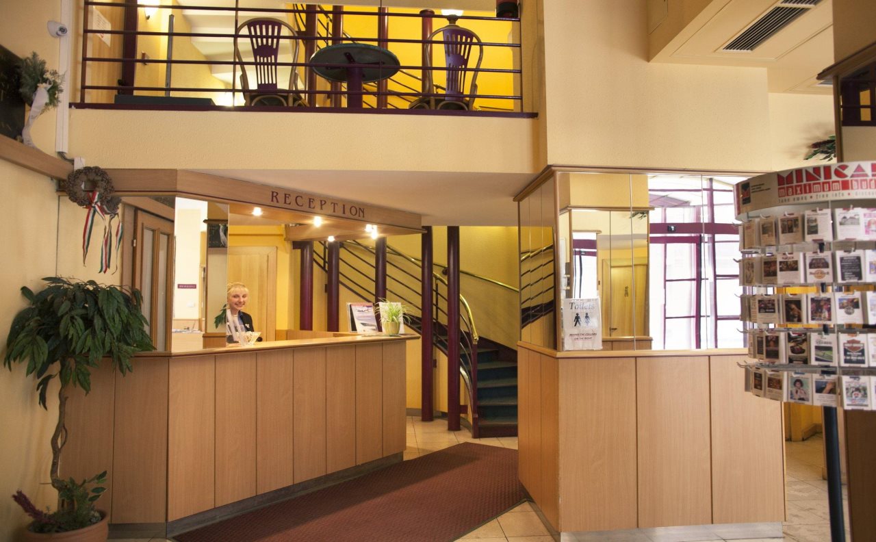 City Hotel Pilvax 8
