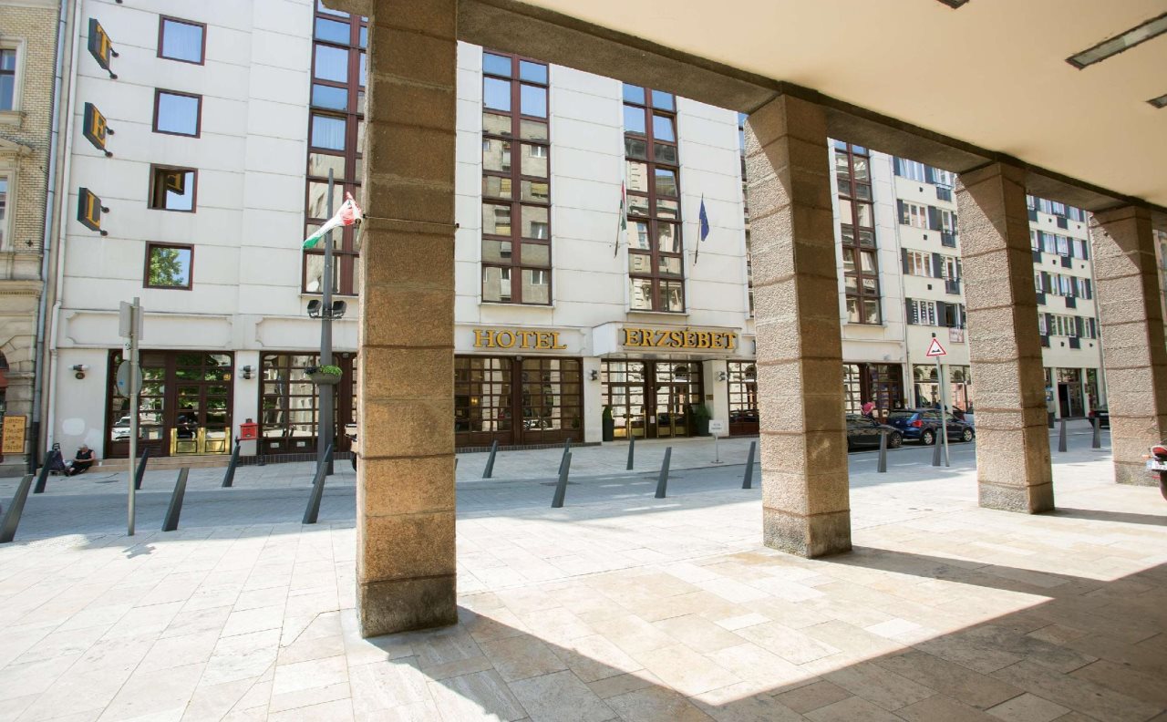 Hotel Erzsébet City Center Budapest, a member of Radisson Individuals 17