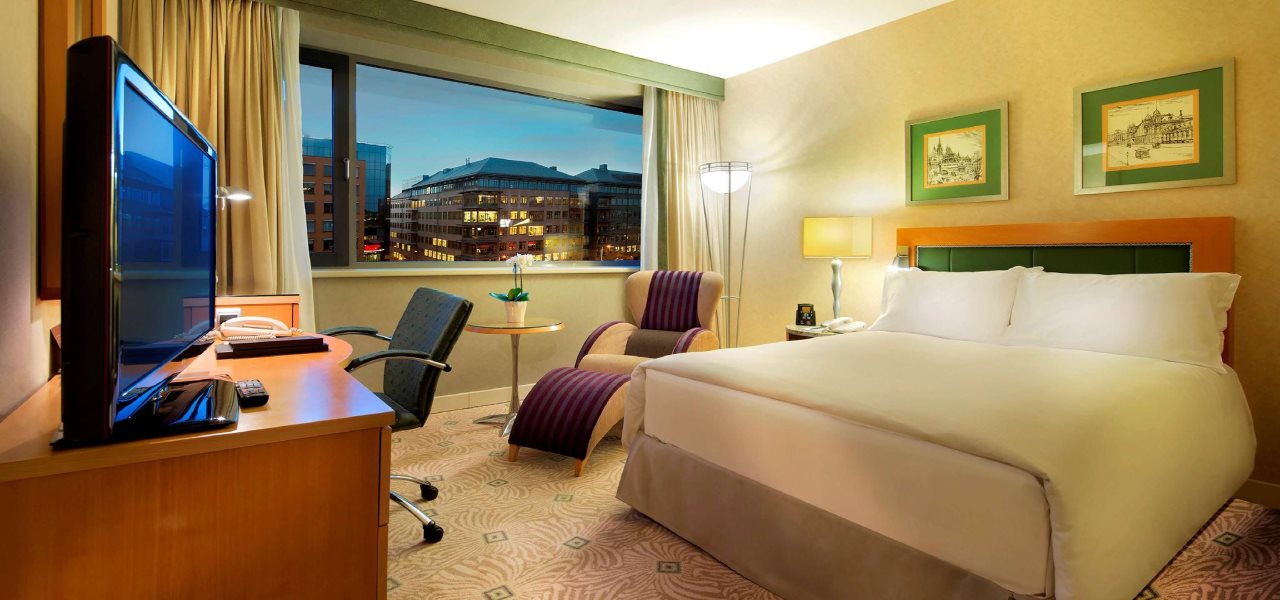Crowne Plaza Budapest 2