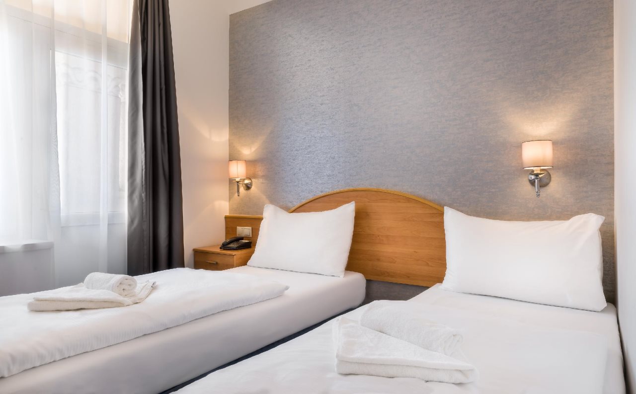 East City Hotel Budapest 5