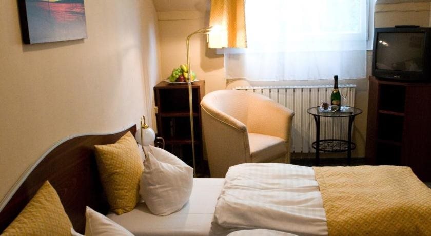 Hotel Gloria 19