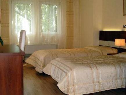 Holiday Beach Budapest Wellness & Conference Hotel 1