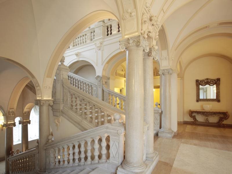 Anantara New York Palace Budapest Hotel 10