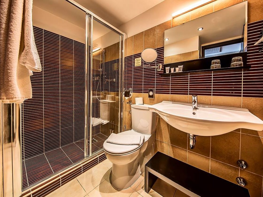 Charm Hotel Budapest 6