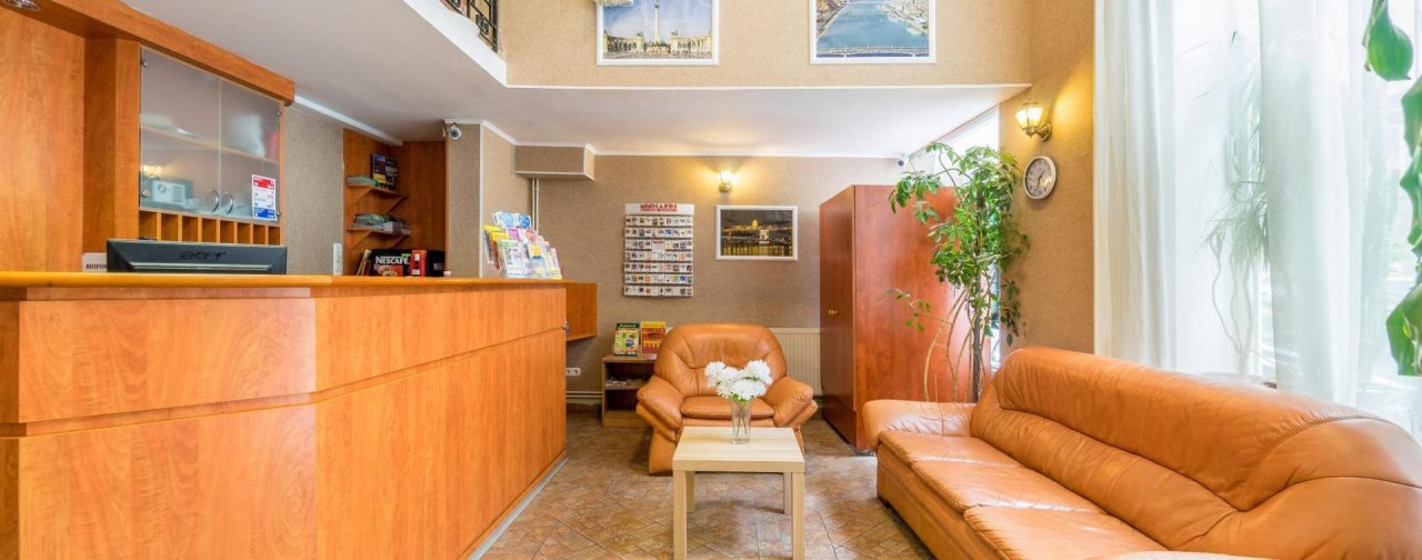 Easy Star Hotel 1