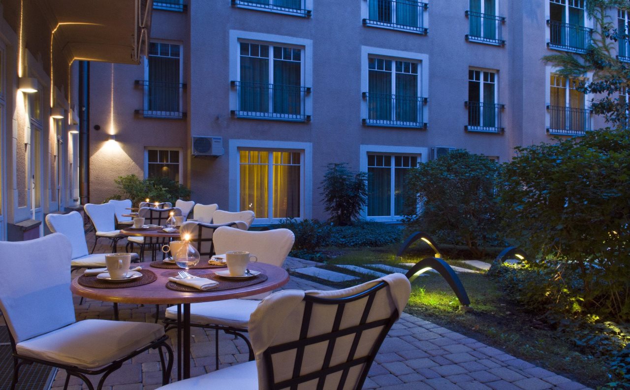 Mamaison Residence Izabella Budapest 13