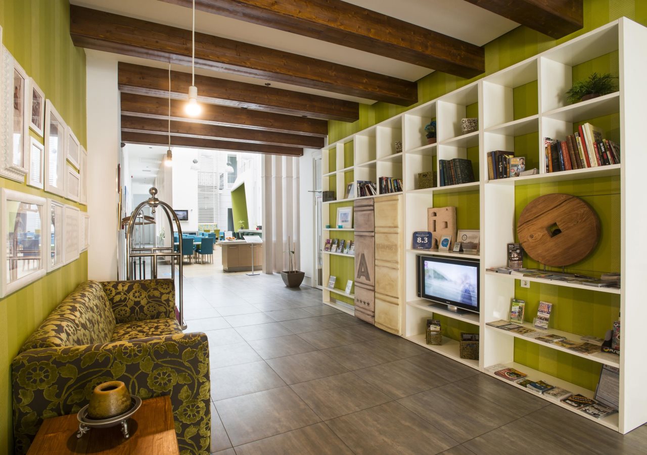 Atrium Hotel by Mellow Mood Hotels 13