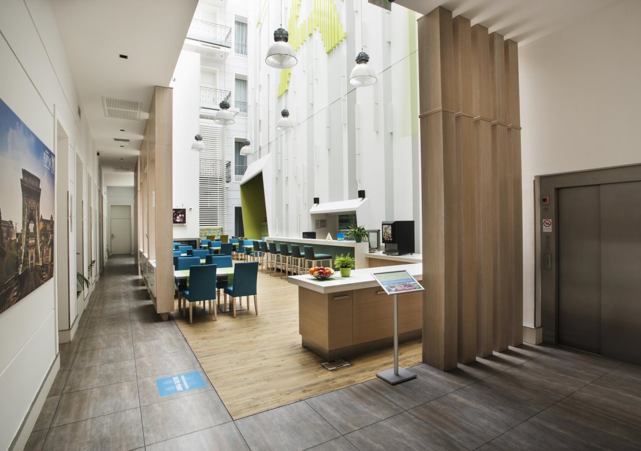 Atrium Hotel by Mellow Mood Hotels 3