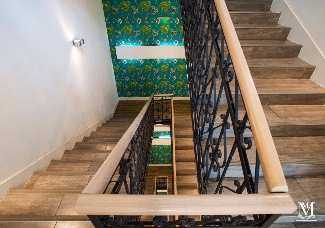 Atrium Hotel by Mellow Mood Hotels 8