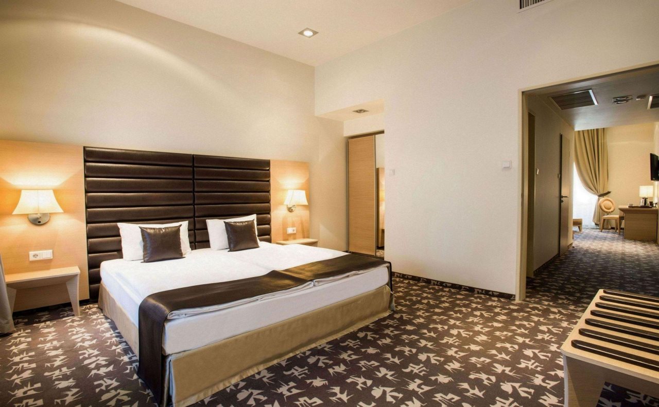 Buda Castle Fashion Hotel 13
