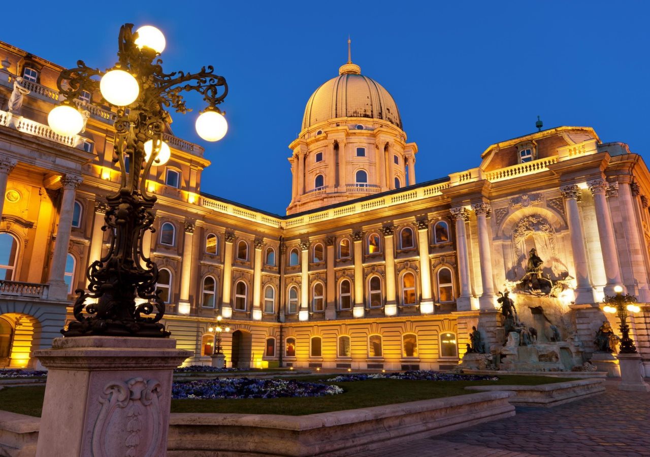 Budapest Museum Central 9
