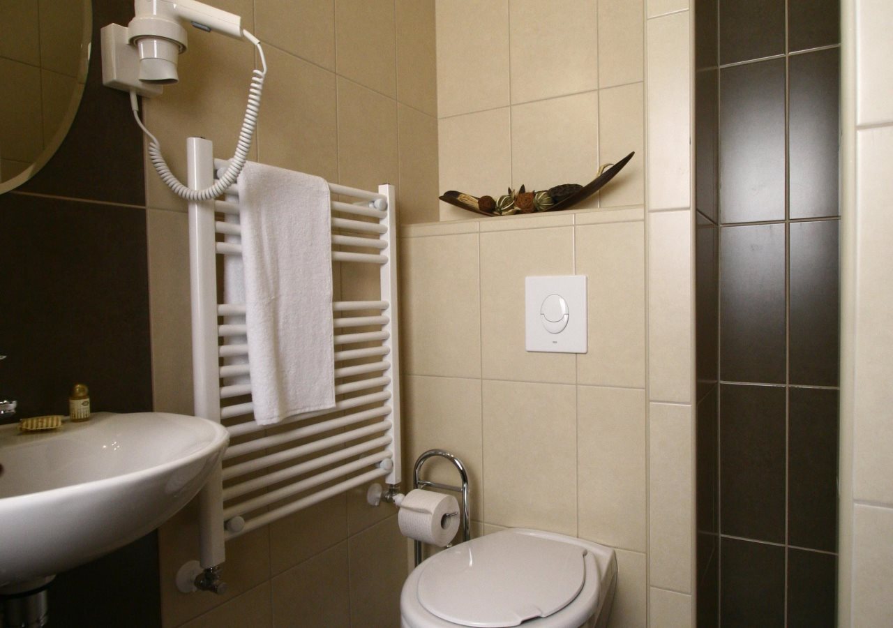 Central 21 6