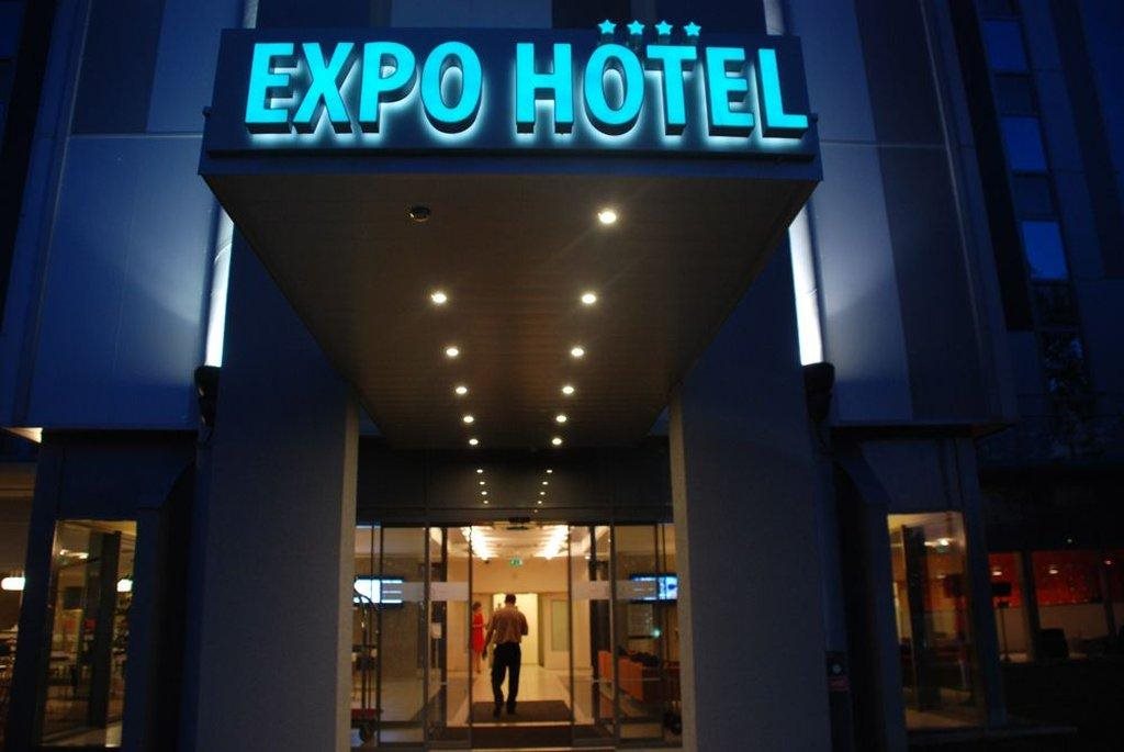 Expo Tower by Mellow Mood Hotels 12