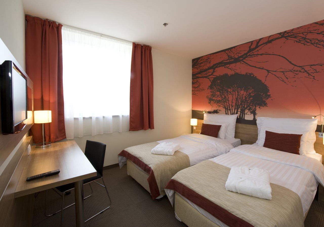 Expo Tower by Mellow Mood Hotels 2