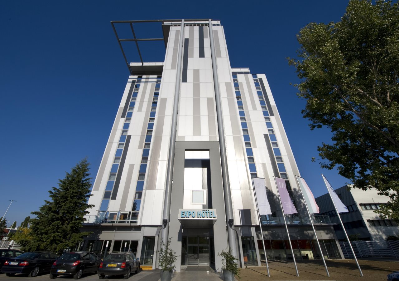 Expo Tower by Mellow Mood Hotels 4