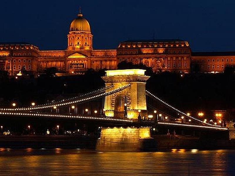Budapest Panorama Central 21