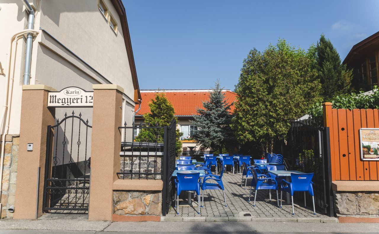 Hotel Karin 23