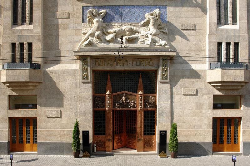 Continental Hotel Budapest 13