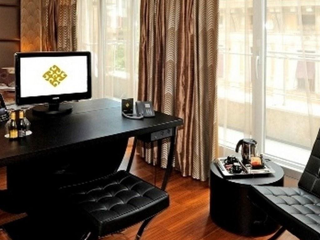 Continental Hotel Budapest 17