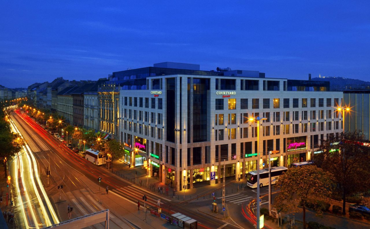 Courtyard by Marriott Budapest City Center 4