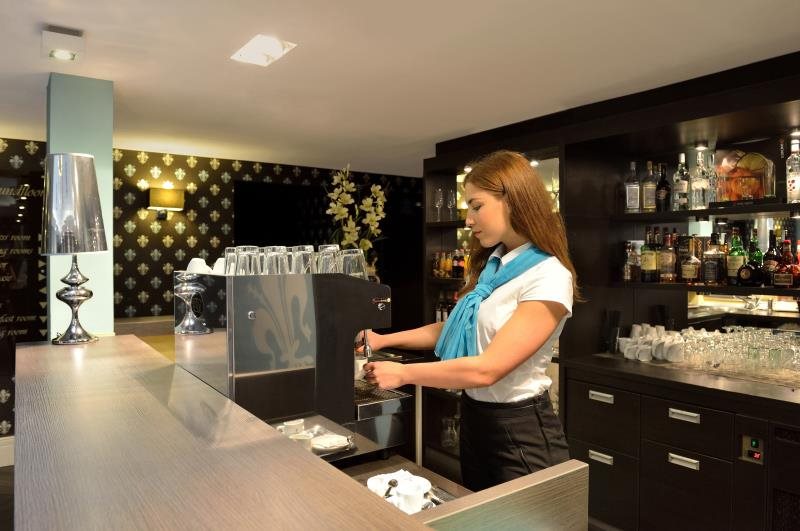 La Prima Fashion Hotel Budapest 11