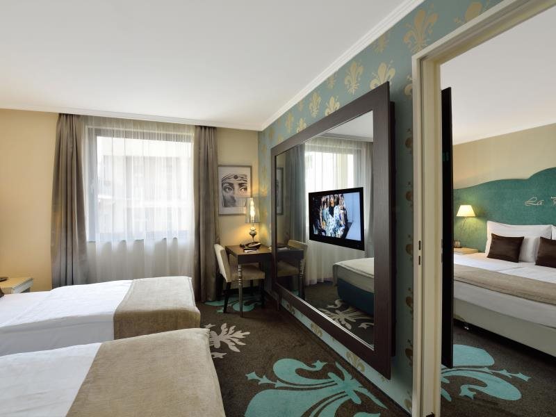La Prima Fashion Hotel Budapest 4