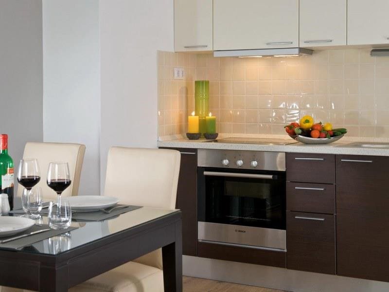 Escala Hotel & Suites 16
