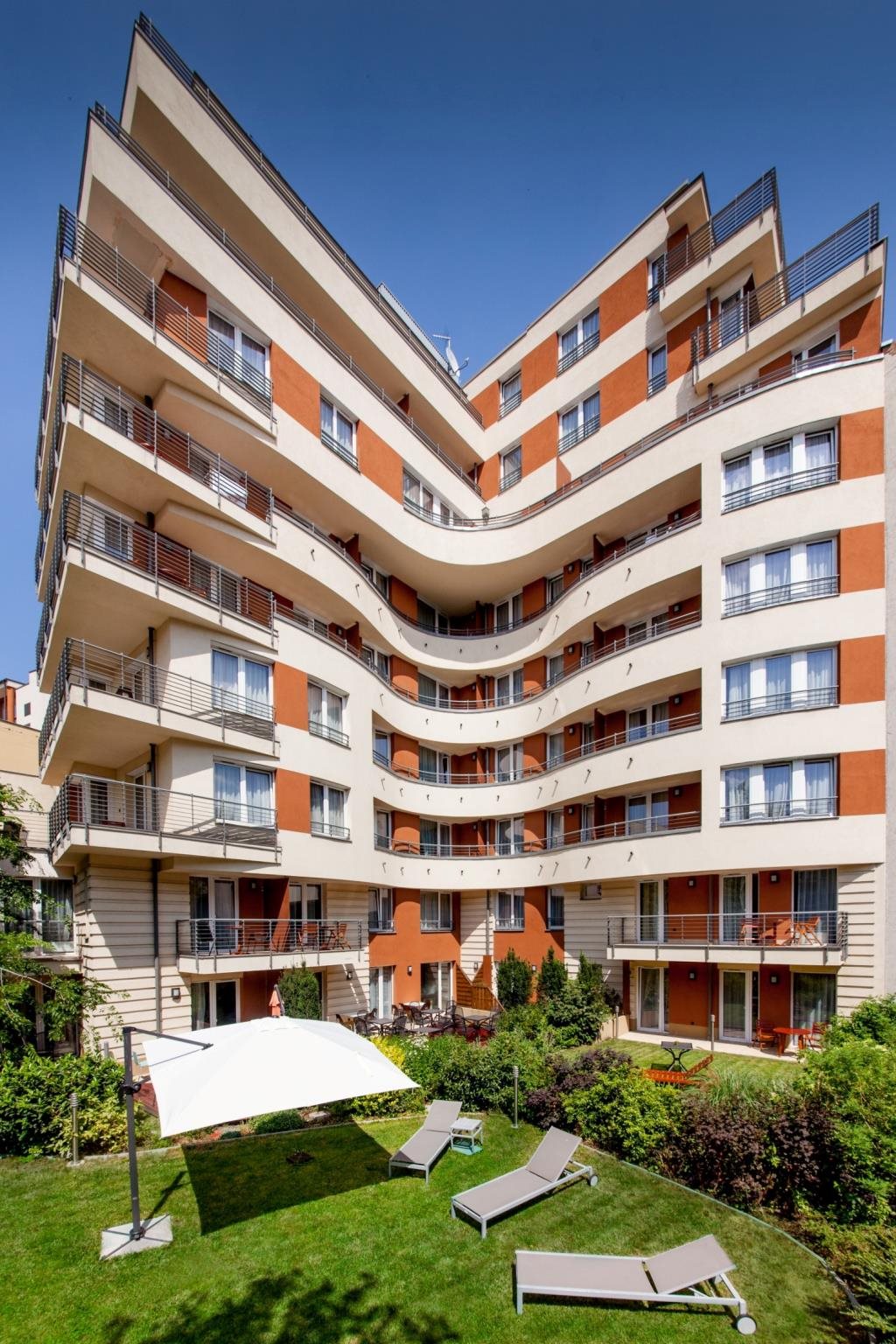Escala Hotel & Suites 4