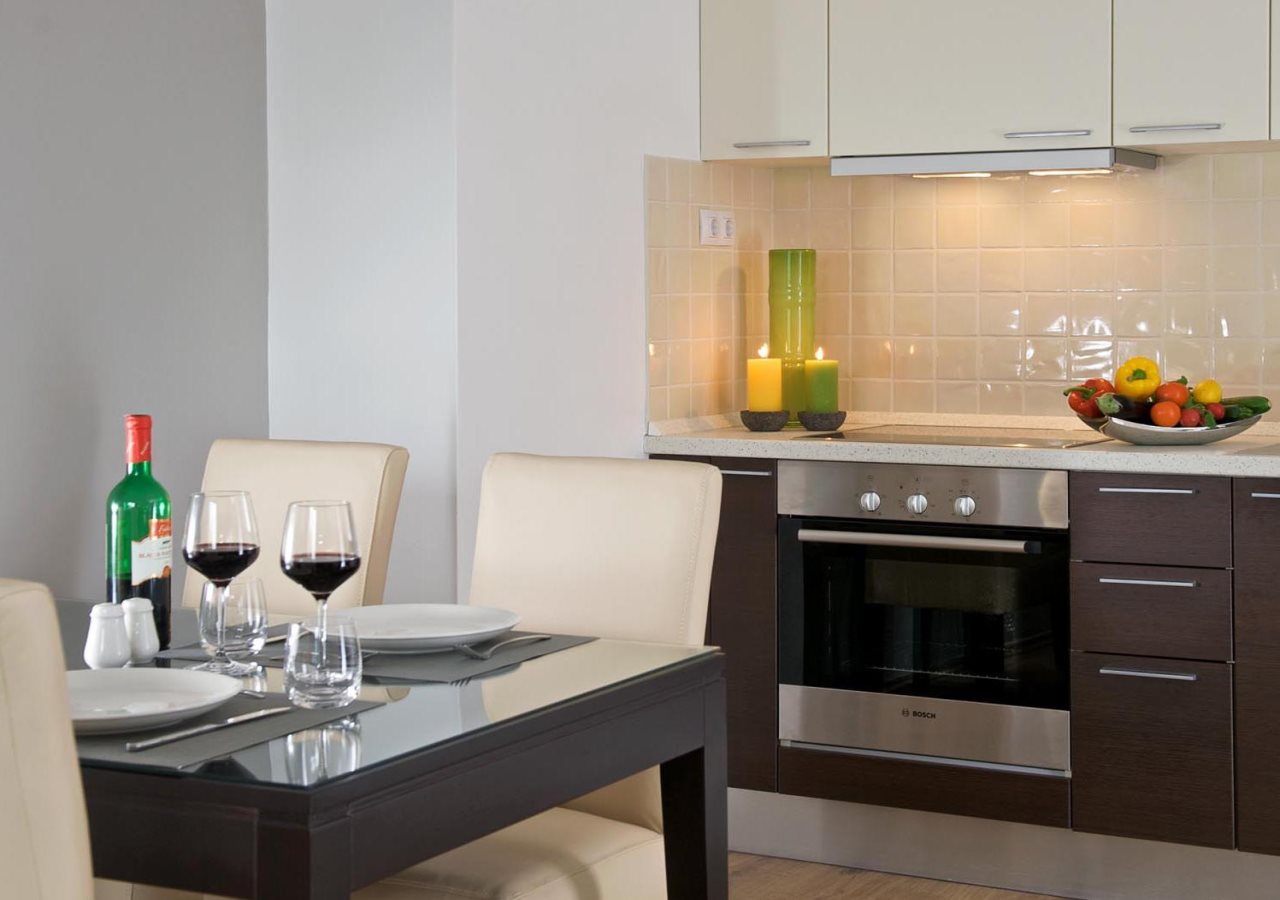 Escala Hotel & Suites 7