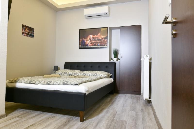Corvin Point Hostel 2