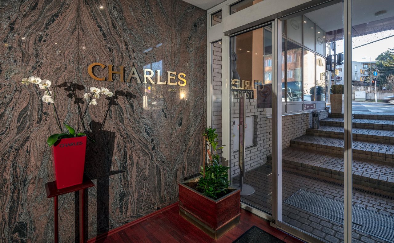 Charles 23