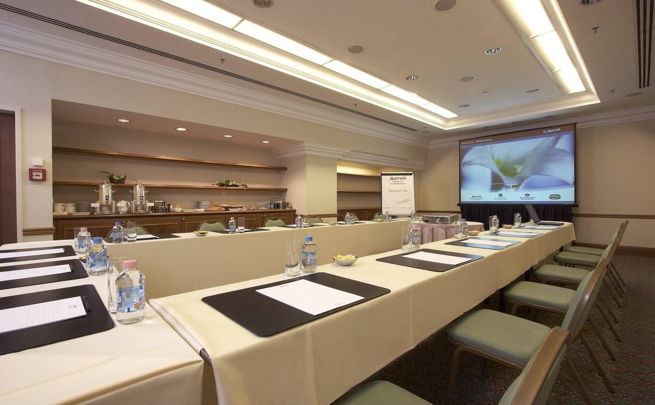 Marriott Executive Apartments Millennium Court 15