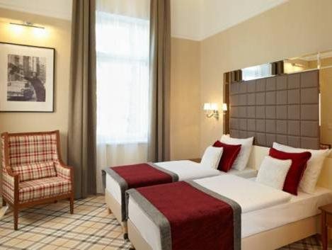 Mirage Medic Hotel 2