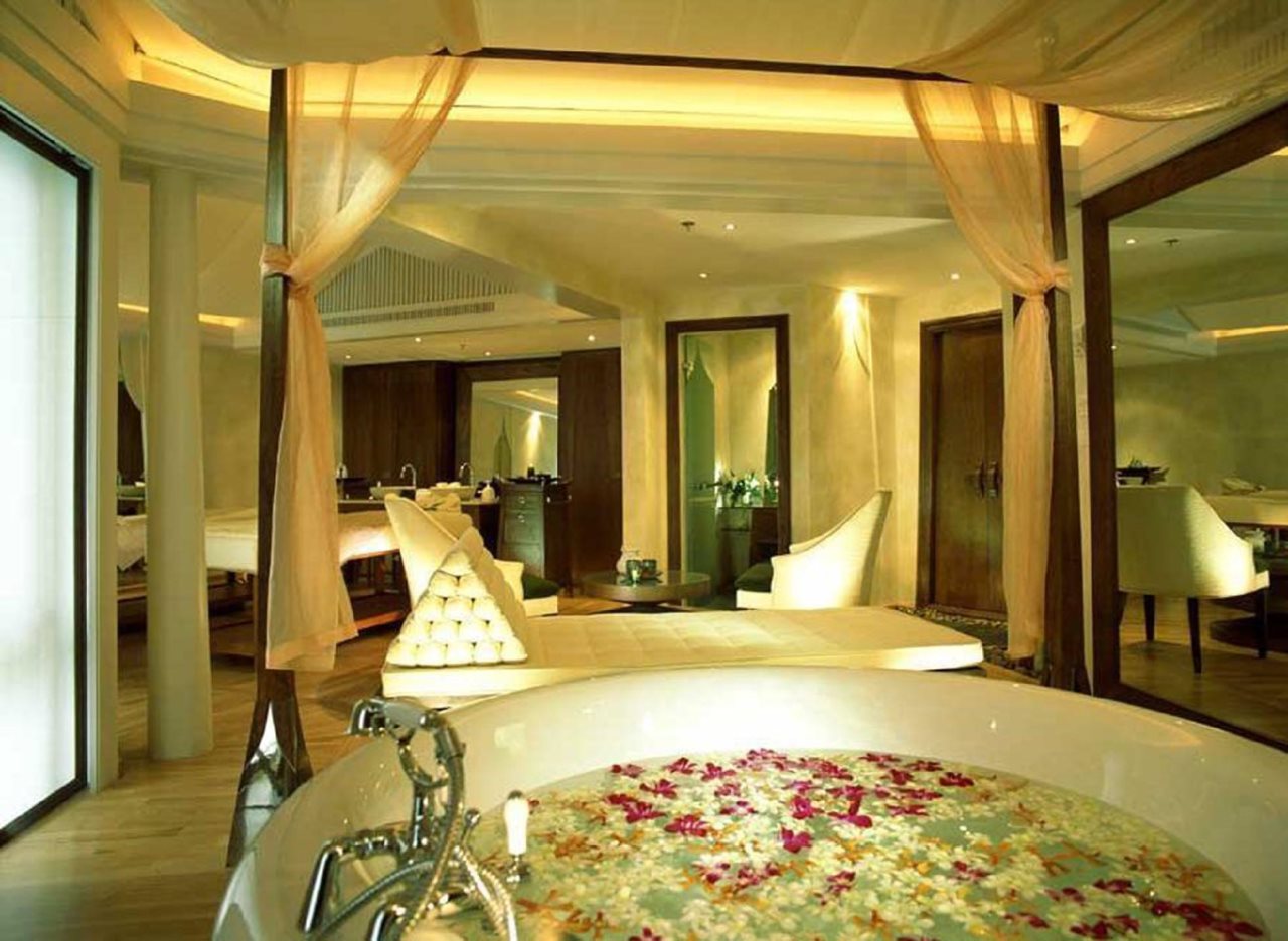 Dusit Thani Bangkok 11