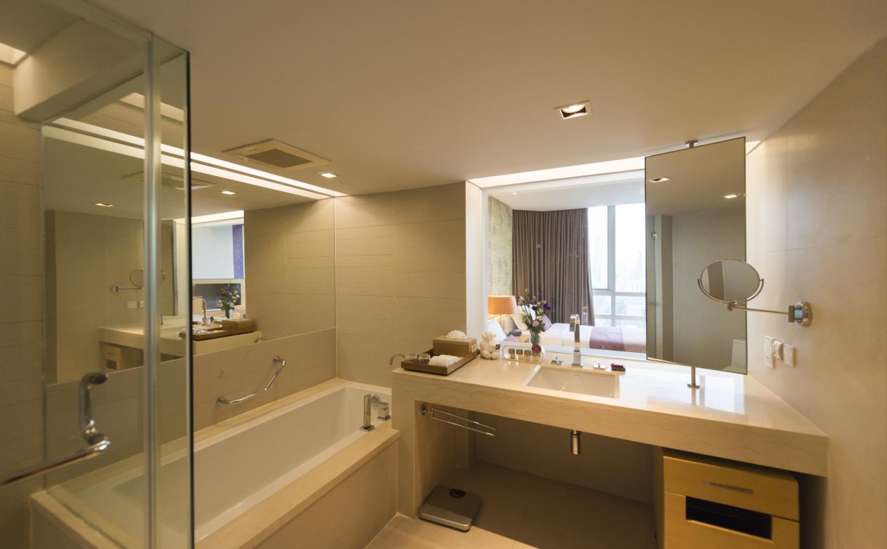 Pathumwan Princess Hotel 16
