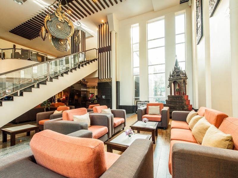 Pinnacle Lumpinee Park Hotel 4