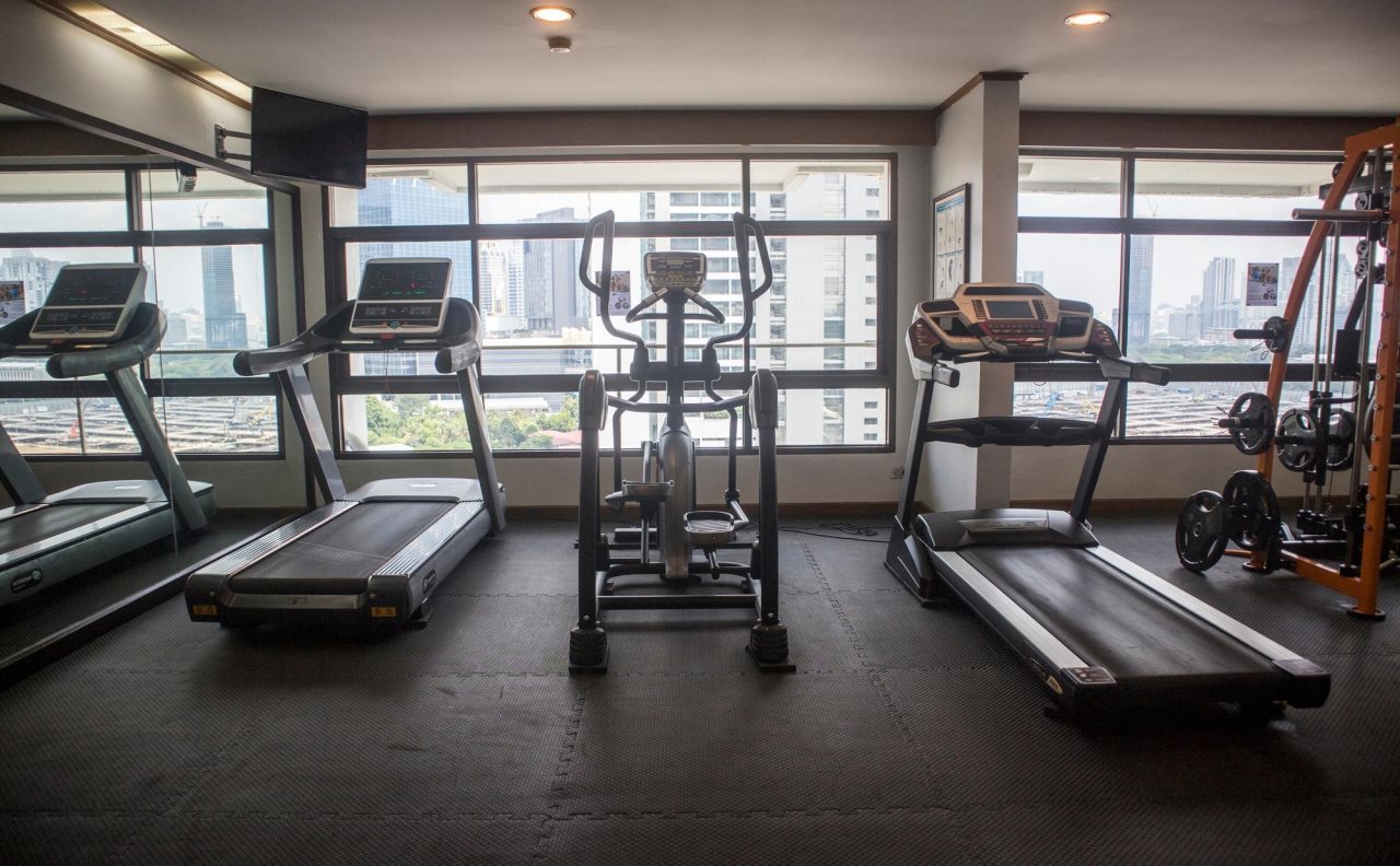 Pinnacle Lumpinee Park Hotel 8
