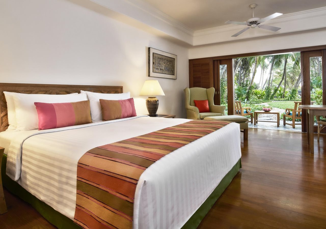 Anantara Siam Bangkok Hotel 4