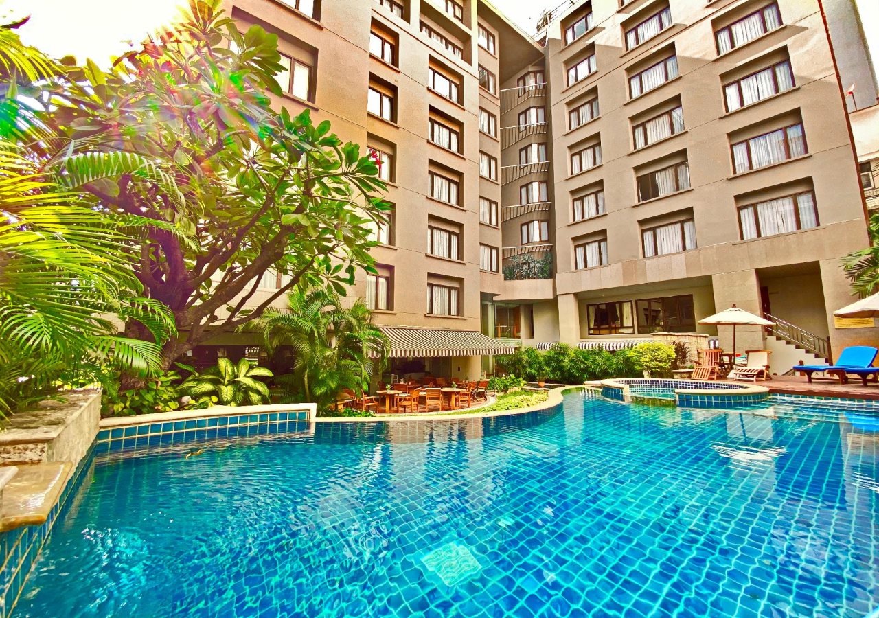 Silom Serene 1