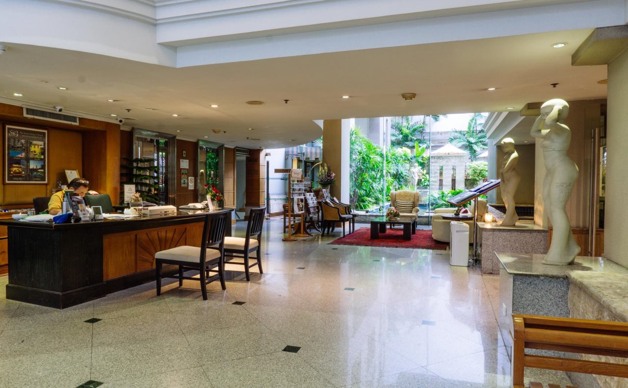 Silom Serene 11