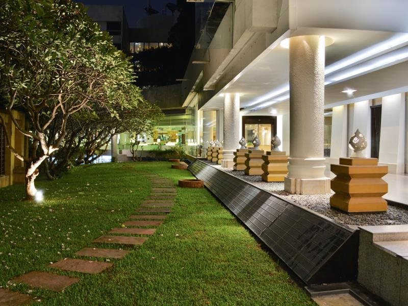 The Rama Gardens 13