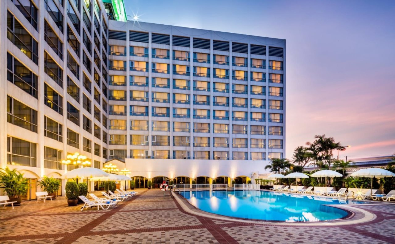 Bangkok Palace 1