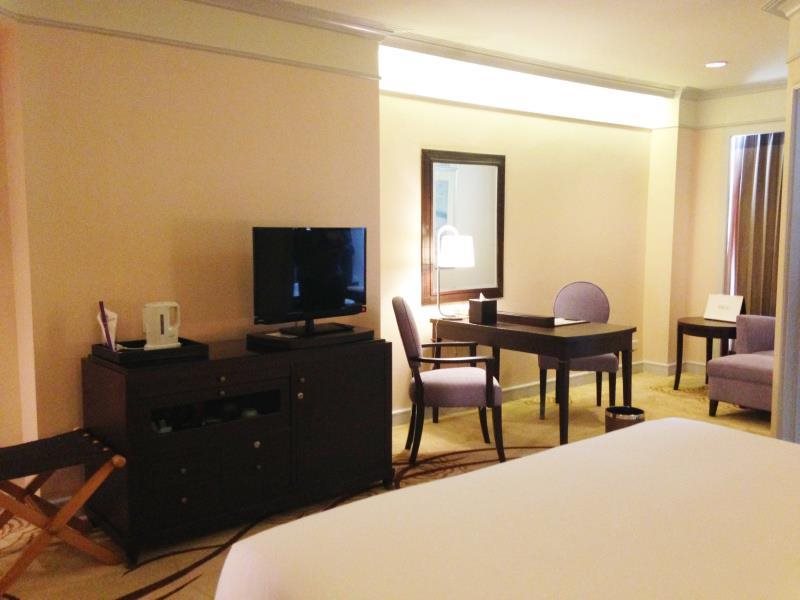 Miracle Grand Convention Hotel 19