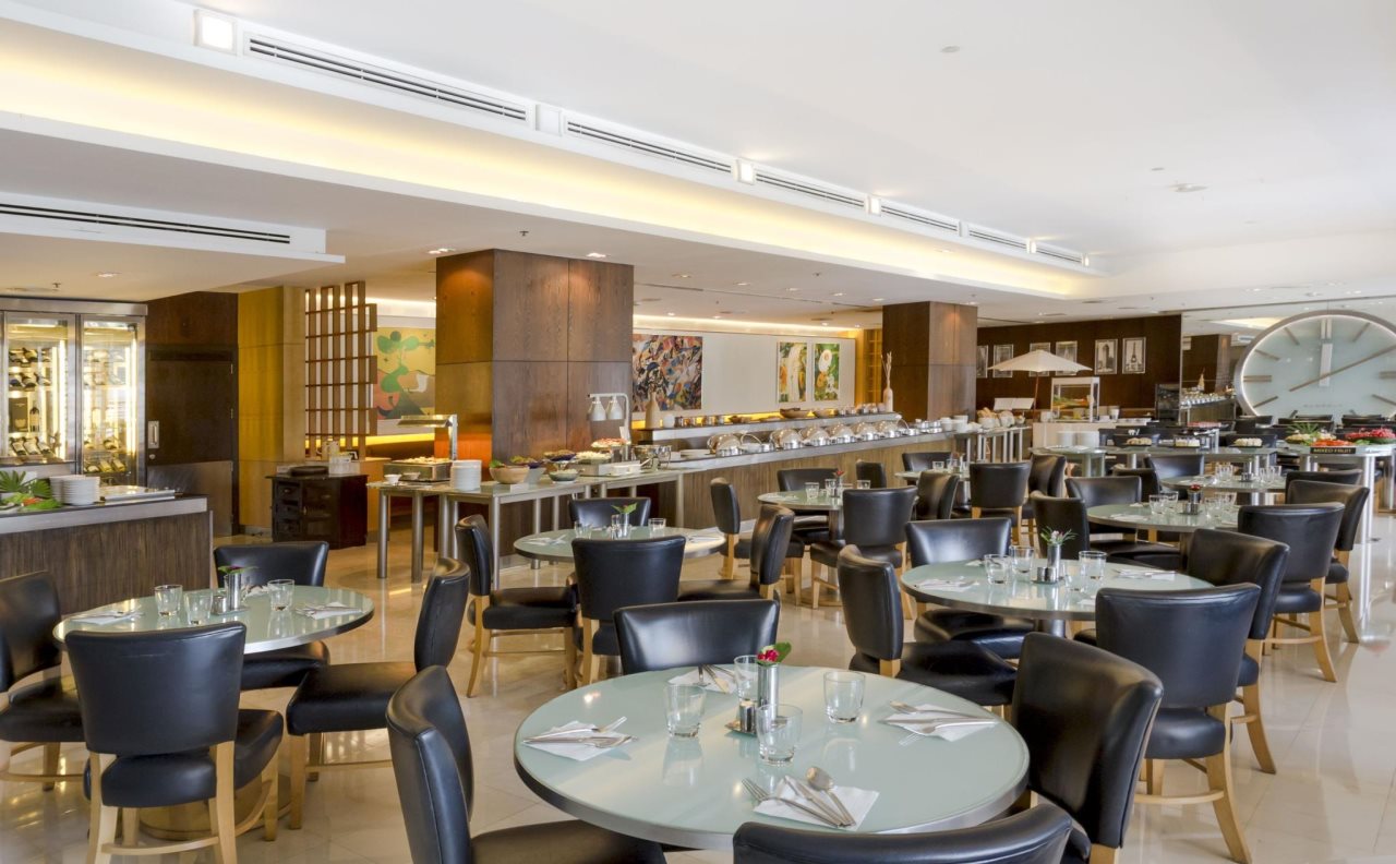 Davis Bangkok 6