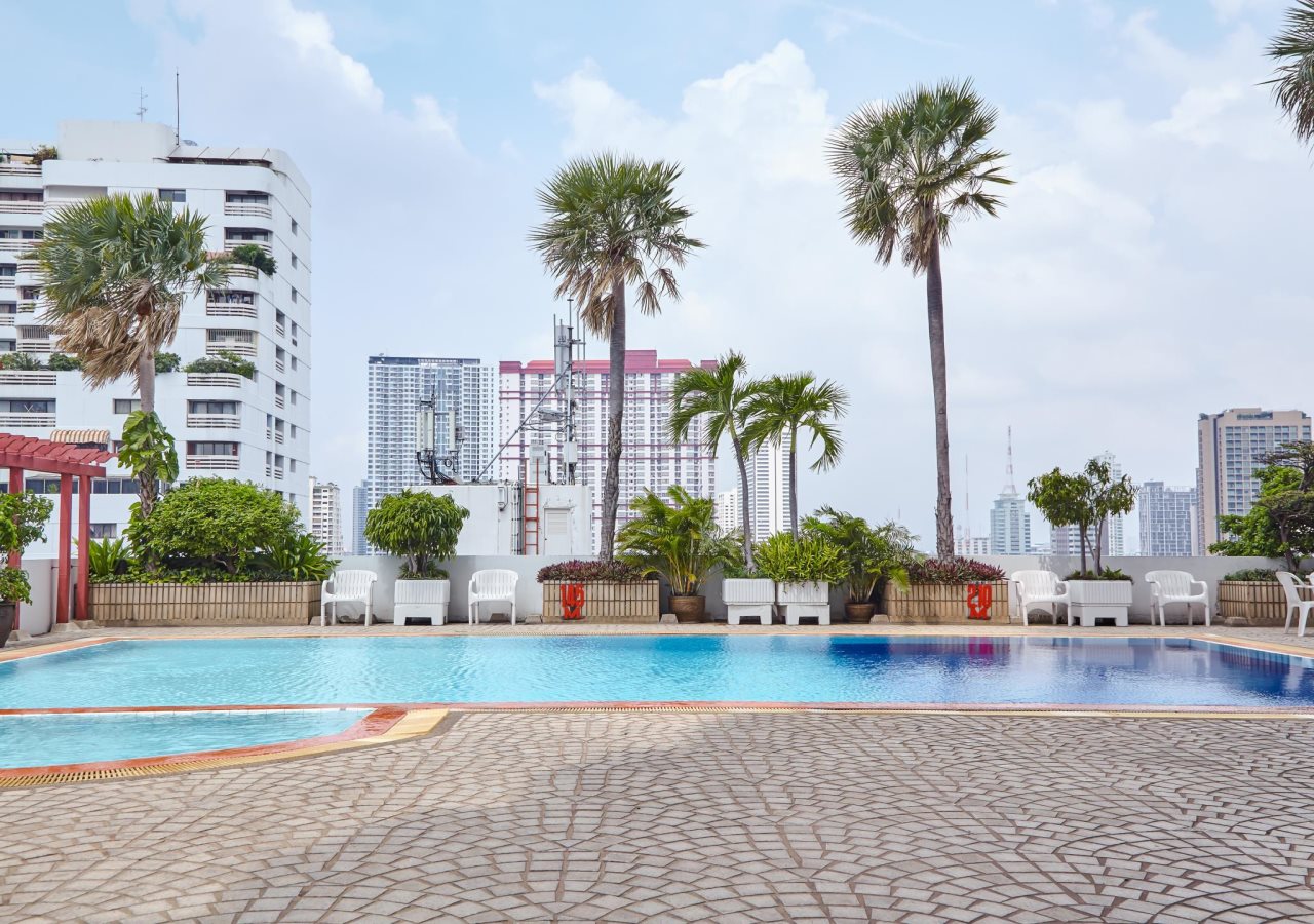 Baiyoke Suite 17
